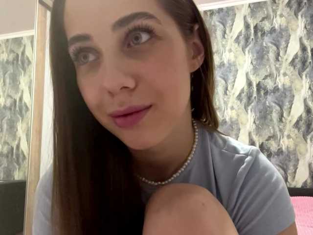 LatrishaDobbin live cam on BongaCams