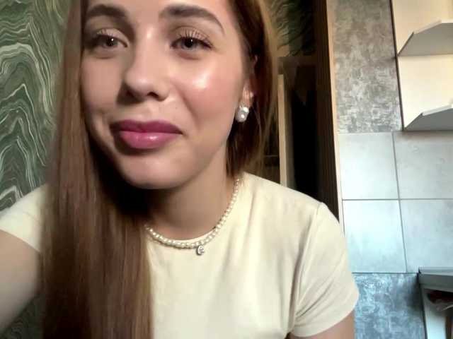 LatrishaDobbin live cam on BongaCams