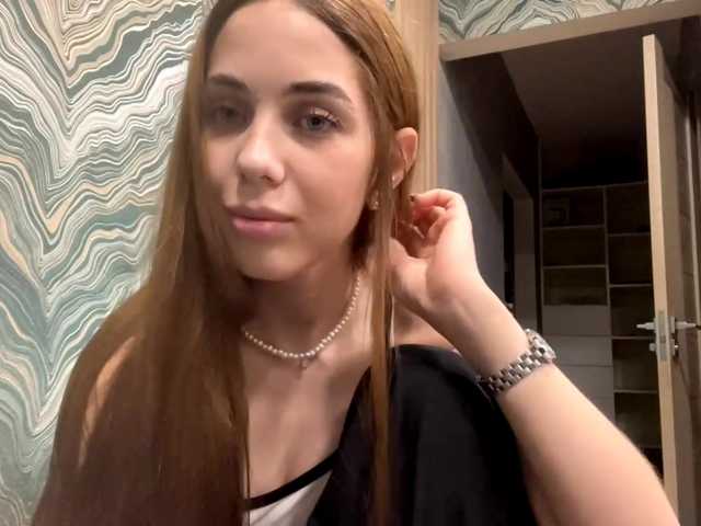 LatrishaDobbin live cam on BongaCams