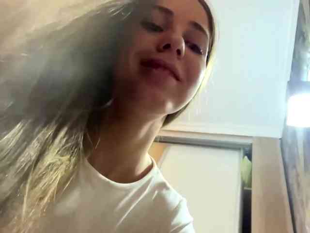 LatrishaDobbin webcam