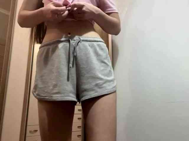 LatrishaDobbin webcam