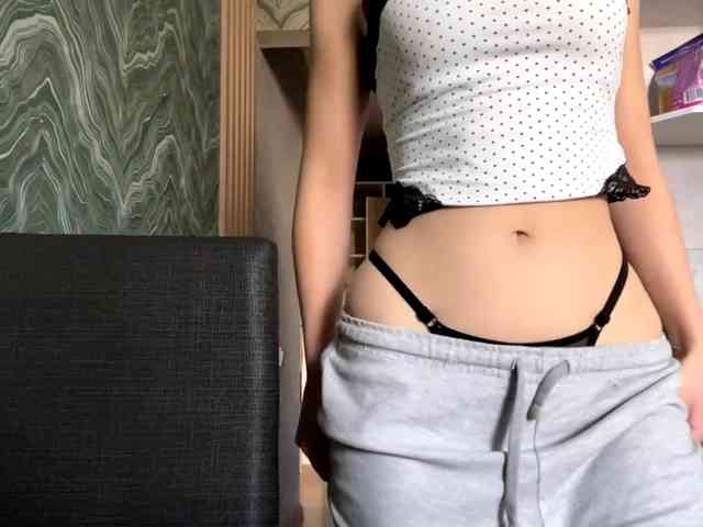 LatrishaDobbin webcam