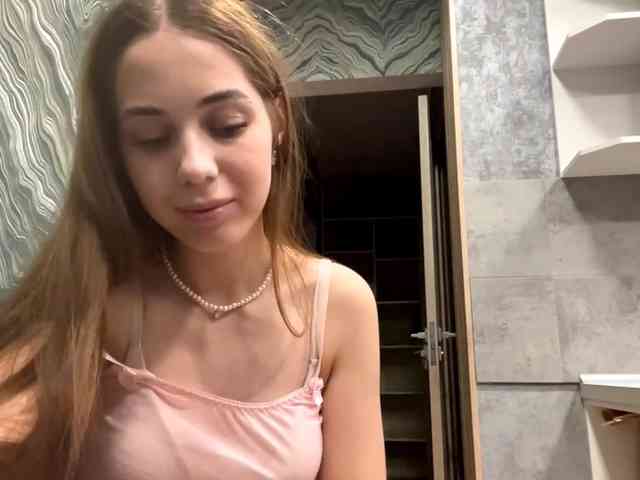 LatrishaDobbin - Girl 