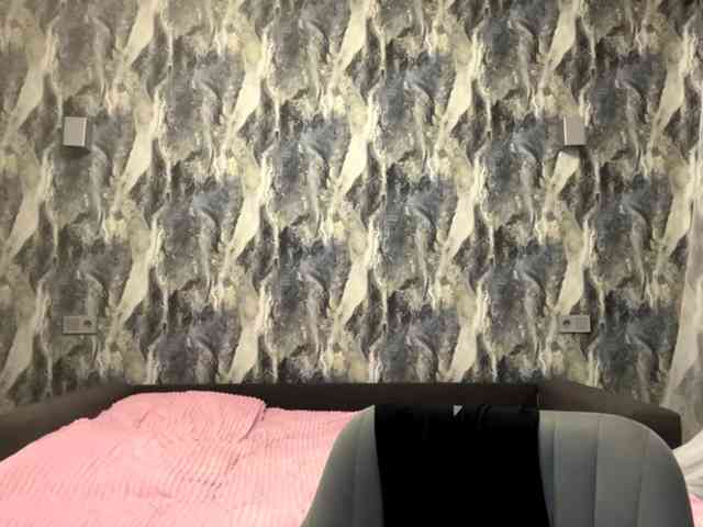 LatrishaDobbin's webcam live show
