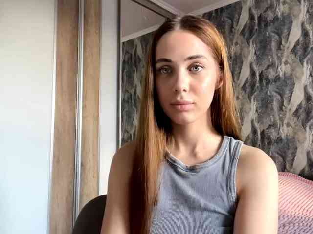 LatrishaDobbin webcam