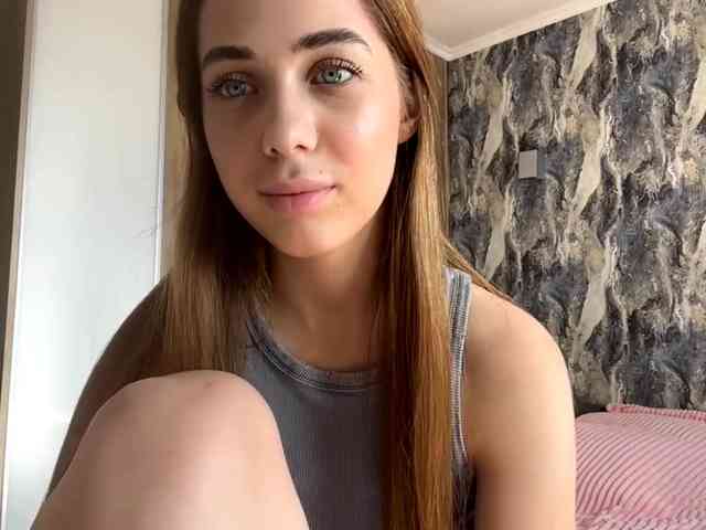 LatrishaDobbin webcam