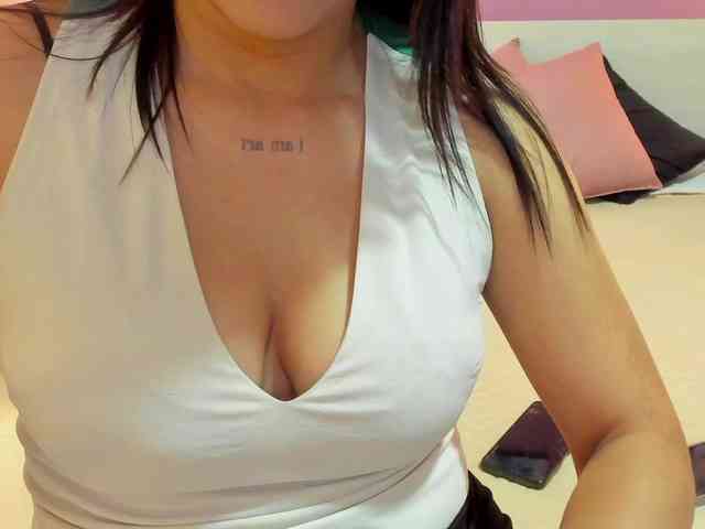IsaEvans webcam