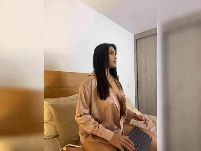 Ladyduque77 webcam