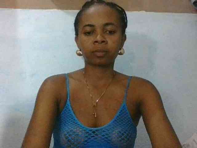 Model: Khelicia34