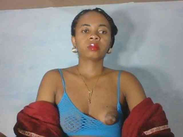 Modèle: Khelicia34