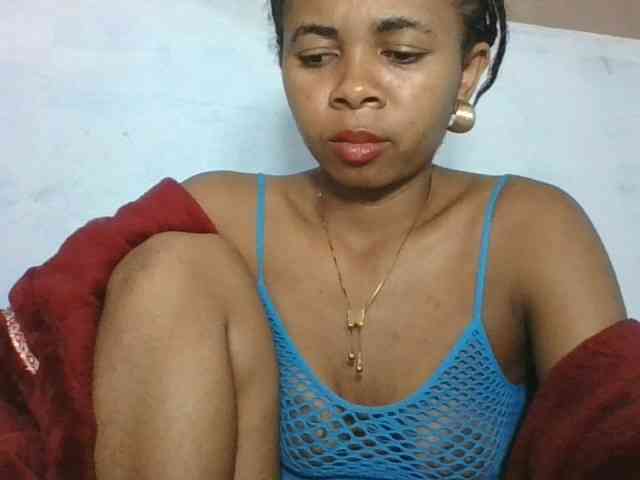 Khelicia34 webcam