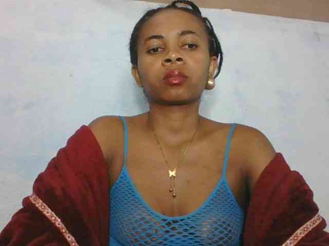 Model: Khelicia34