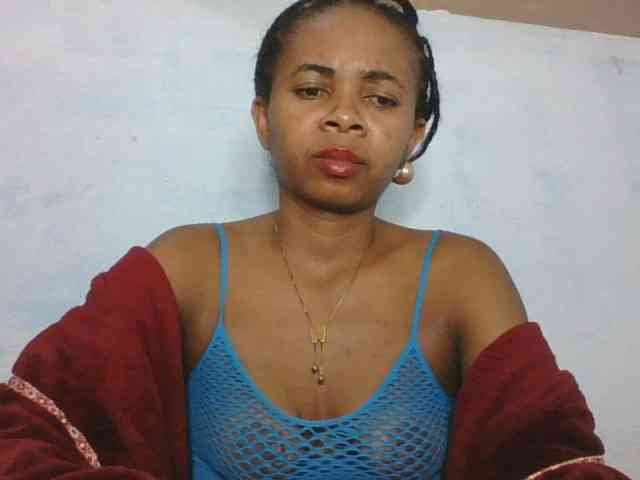Khelicia34 webcam