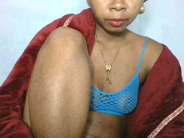 Model: Khelicia34