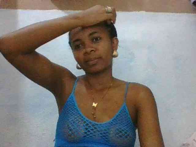 Model: Khelicia34