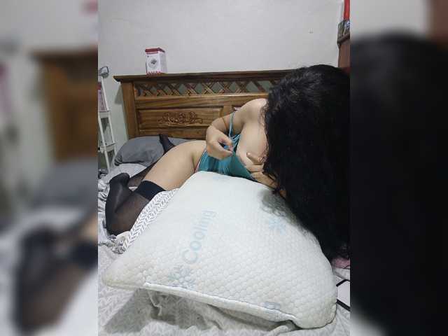 Evageline live cam on BongaCams