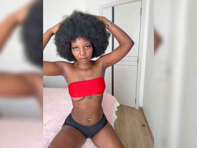 Luxvee webcam