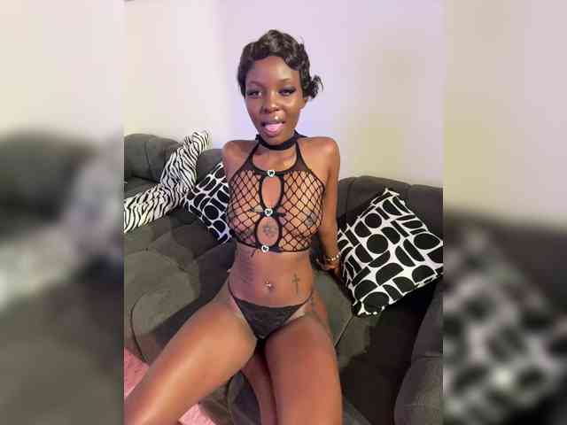 Luxvee webcam