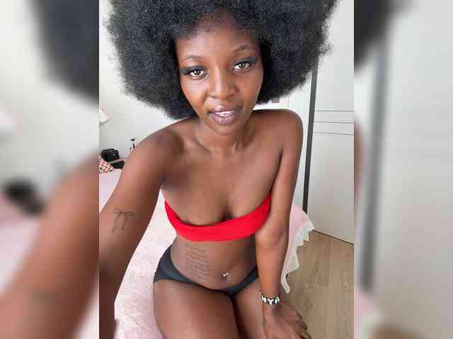 Luxvee webcam