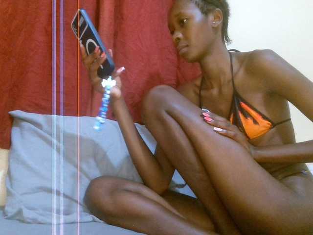 Velvetvixen-1 live cam on BongaCams