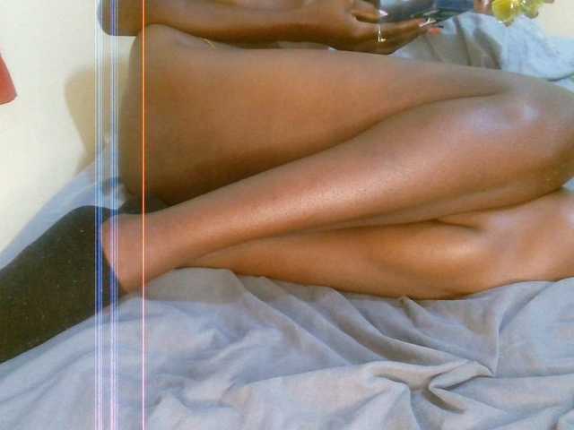 Velvetvixen-1 live cam on BongaCams