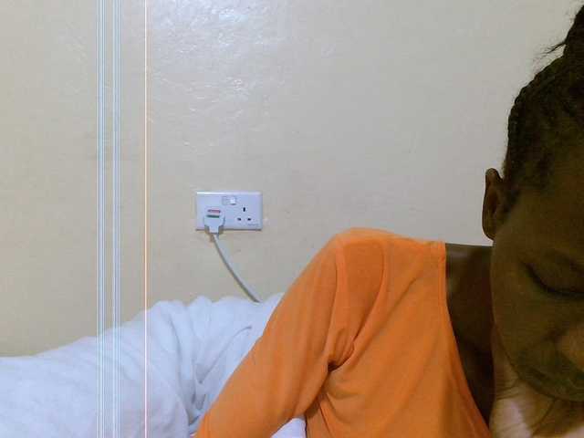 Velvetvixen-1 live cam on BongaCams