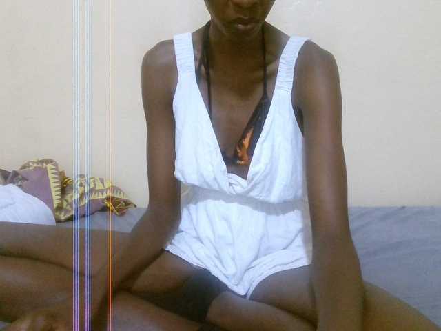 Velvetvixen-1 live cam on BongaCams