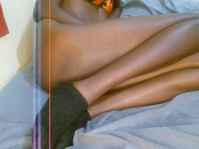 Velvetvixen-1 live cam on BongaCams