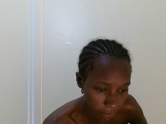 Velvetvixen-1 live cam on BongaCams
