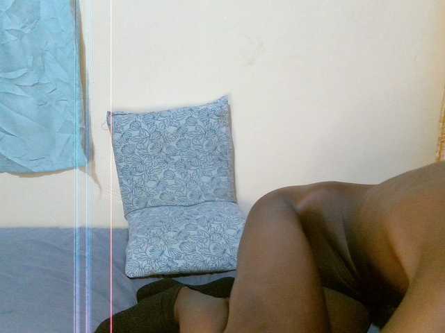 Velvetvixen-1 live cam on BongaCams