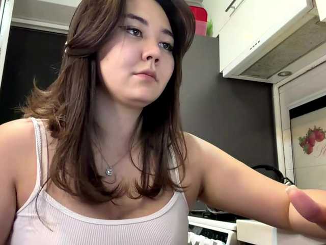 CrystaTakenaka live cam on BongaCams