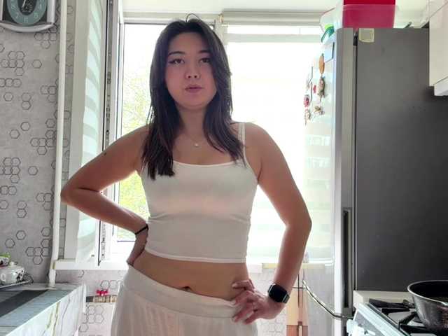 CrystaTakenaka live cam on BongaCams
