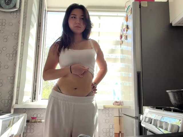 CrystaTakenaka live cam on BongaCams
