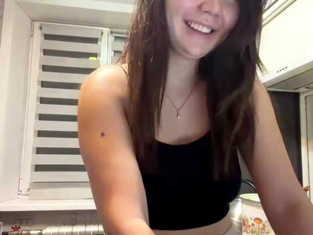 CrystaTakenaka live cam on BongaCams
