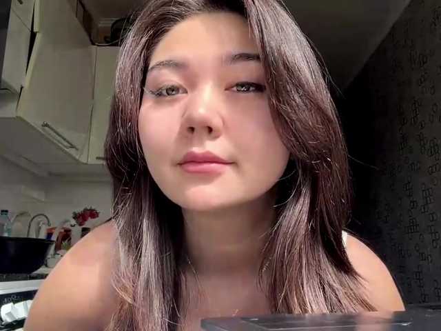 CrystaTakenaka live cam on BongaCams
