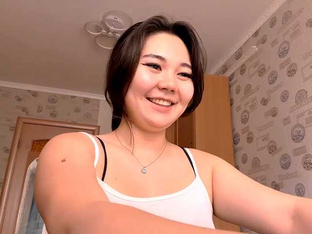 CrystaTakenaka live cam on BongaCams