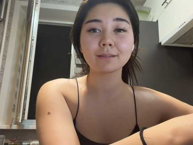 CrystaTakenaka live cam on BongaCams