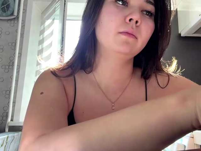 CrystaTakenaka live cam on BongaCams