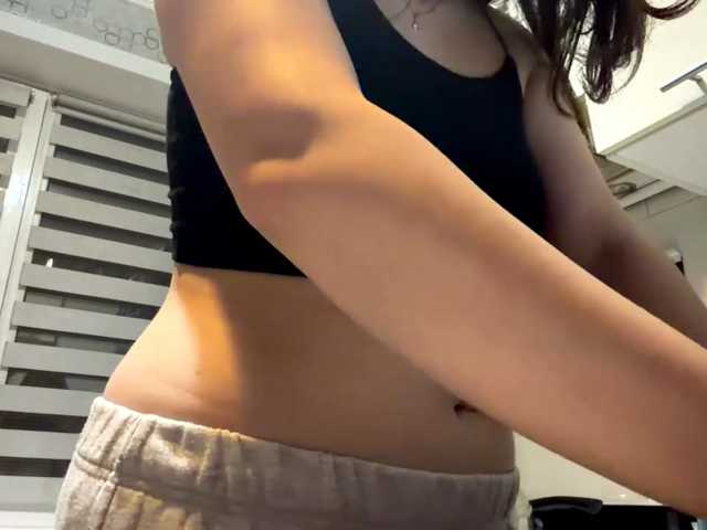 CrystaTakenaka live cam on BongaCams