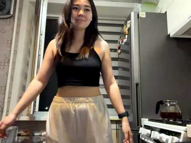 CrystaTakenaka live cam on BongaCams