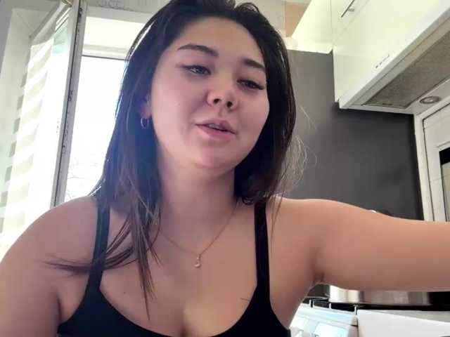 CrystaTakenaka live cam on BongaCams