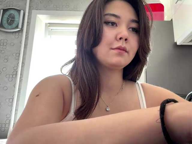 CrystaTakenaka live cam on BongaCams