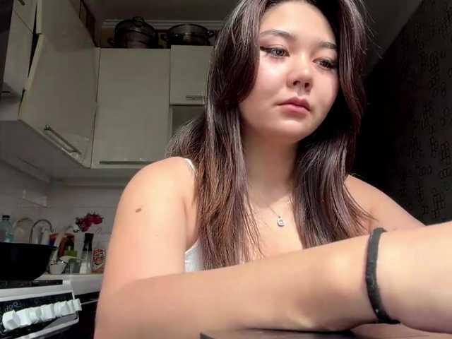 CrystaTakenaka live cam on BongaCams