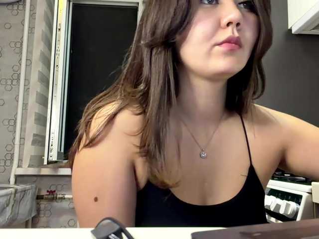 CrystaTakenaka live cam
