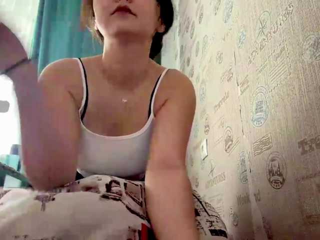 CrystaTakenaka live cam on BongaCams