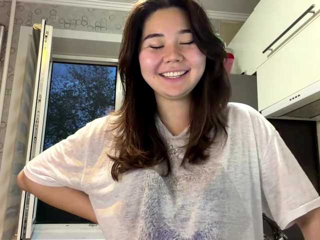 CrystaTakenaka live cam on BongaCams