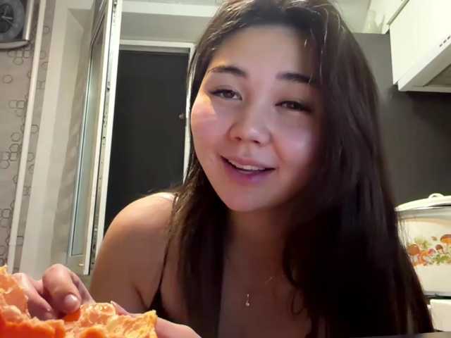 CrystaTakenaka live cam on BongaCams