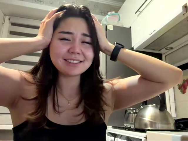 CrystaTakenaka live cam on BongaCams