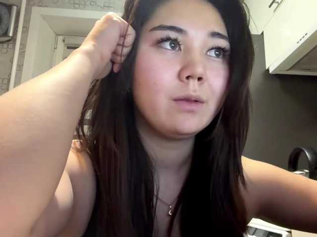CrystaTakenaka live cam on BongaCams
