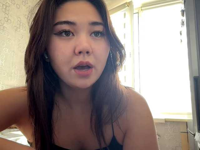 CrystaTakenaka live cam on BongaCams